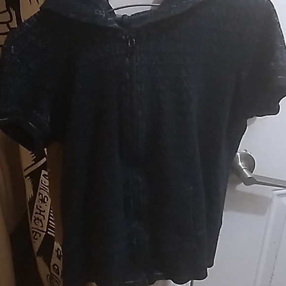 Armani Exchange short sleeved zip up hoodie - Picture 2 of 3